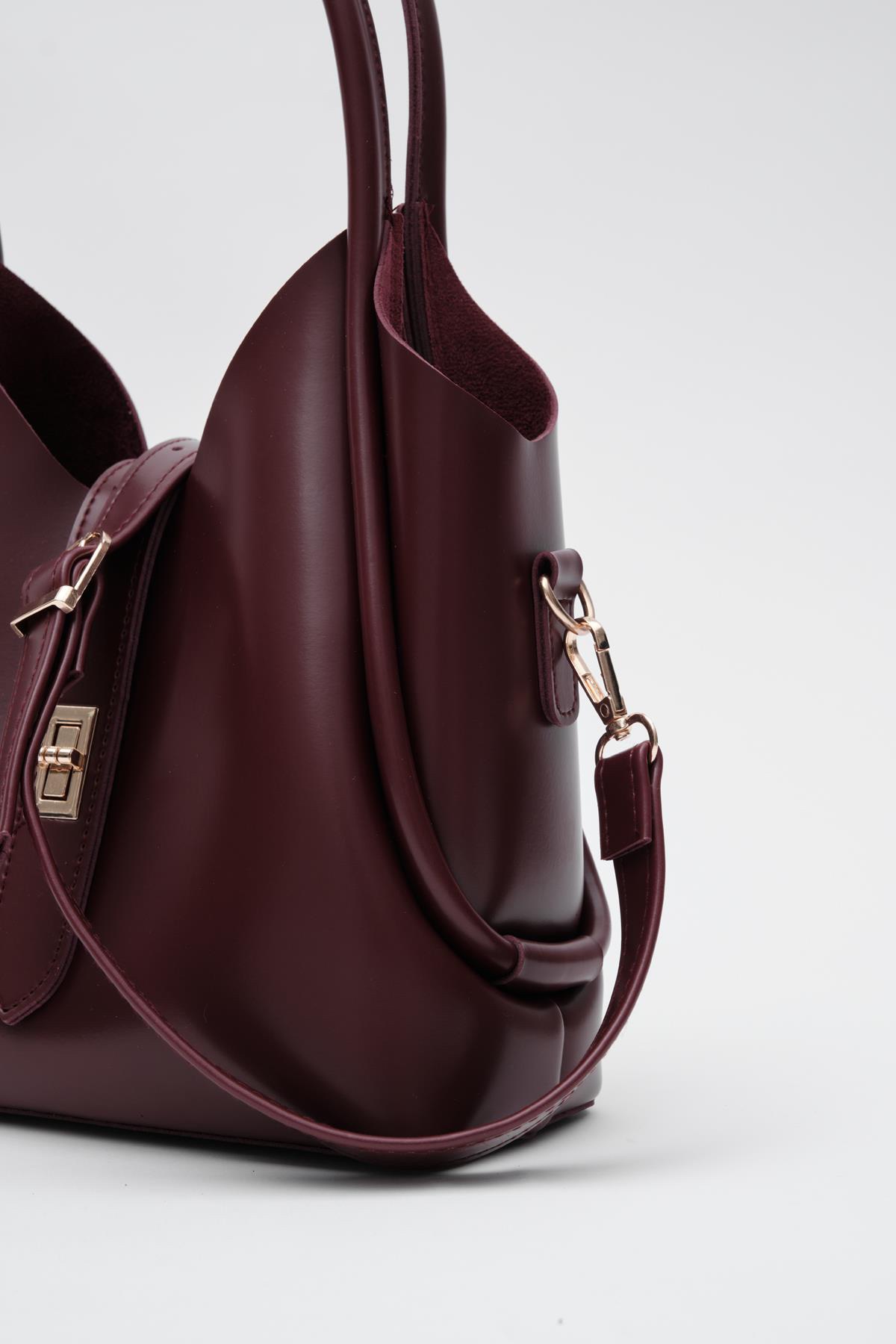 Cindy Bordeaux + Purse - Image 3