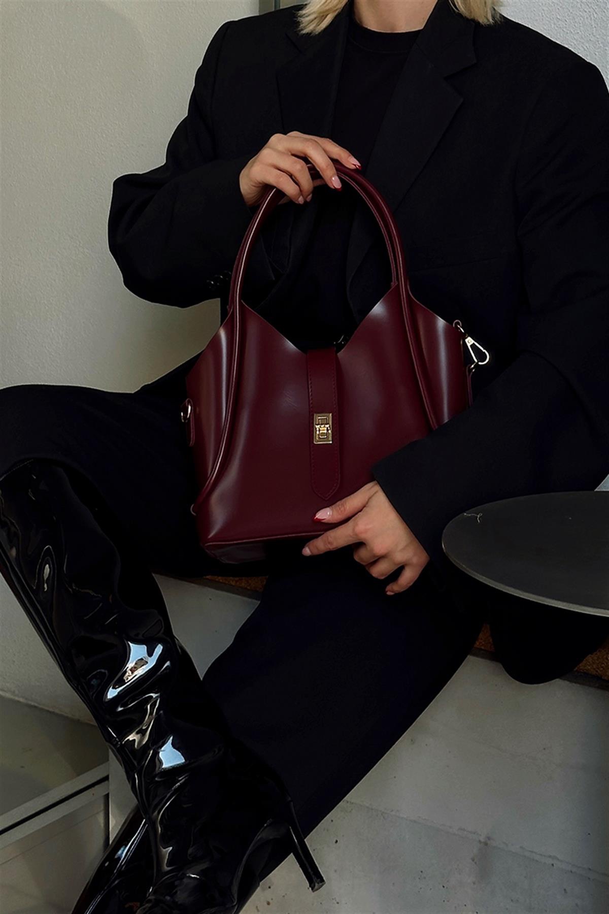 Cindy Bordeaux + Purse - Image 6