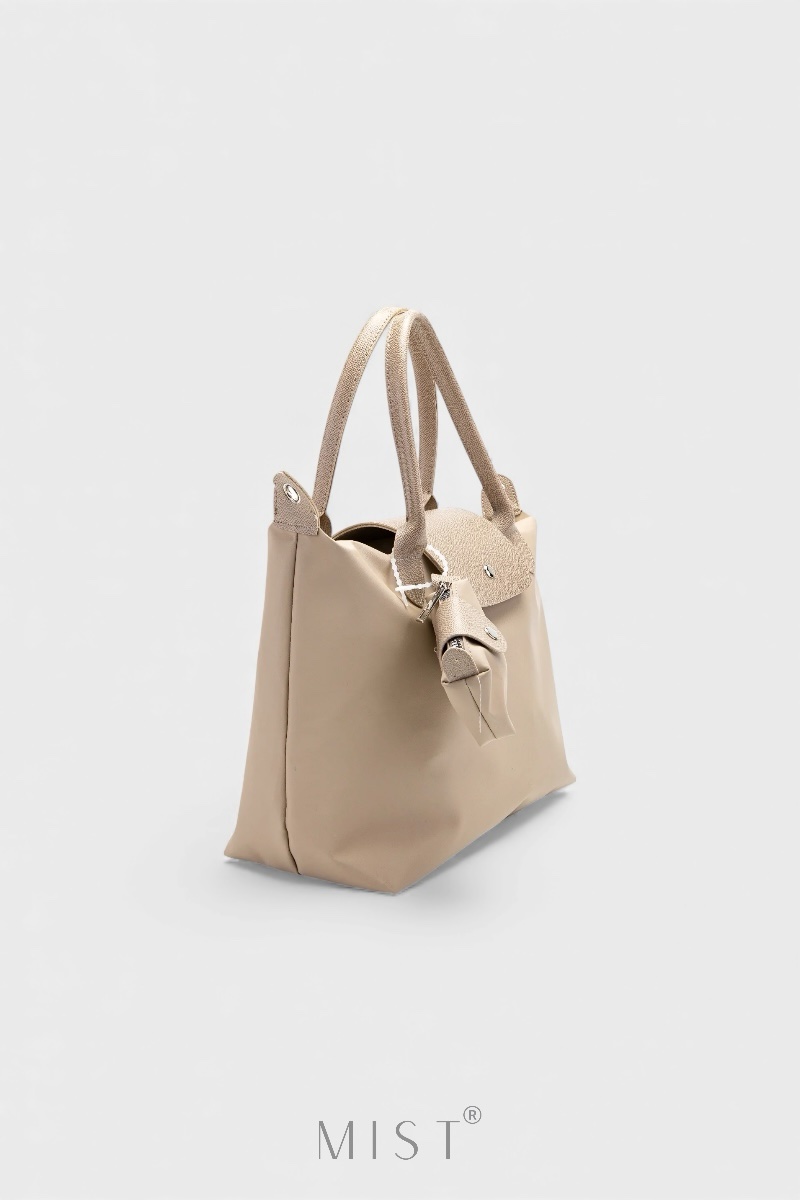 Tiger Large Beige + Charm - Image 5