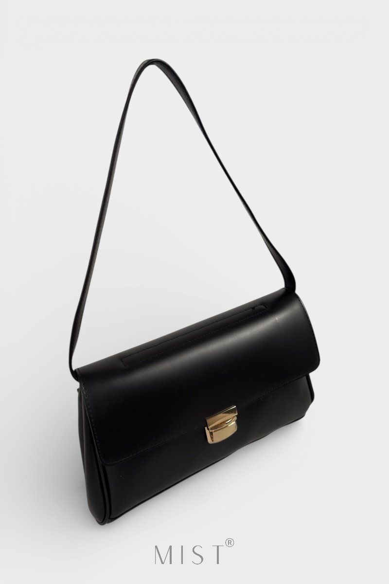 Carmen Black - Image 6