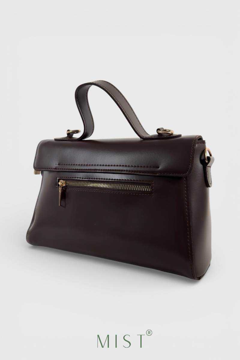 Perla Brown - Image 6