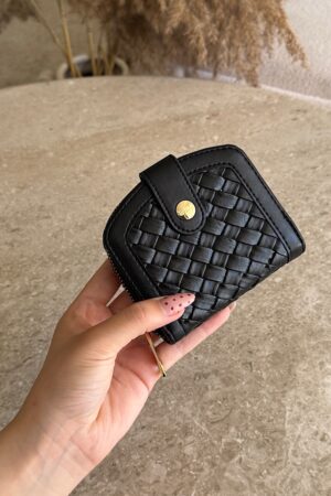 Lolly Black